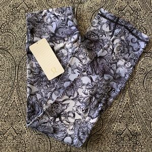 Lululemon Wunder Under HR tight